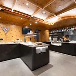 Angelika Hotel 3*