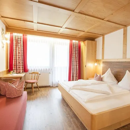 Hotel Angelika Neustift im Stubaital